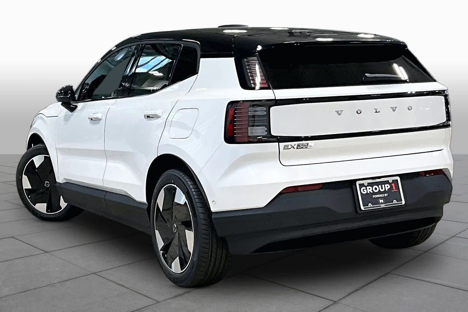 New 2026 Volvo EX30 Ultra w/ Protection Package AWD/4WD image 3