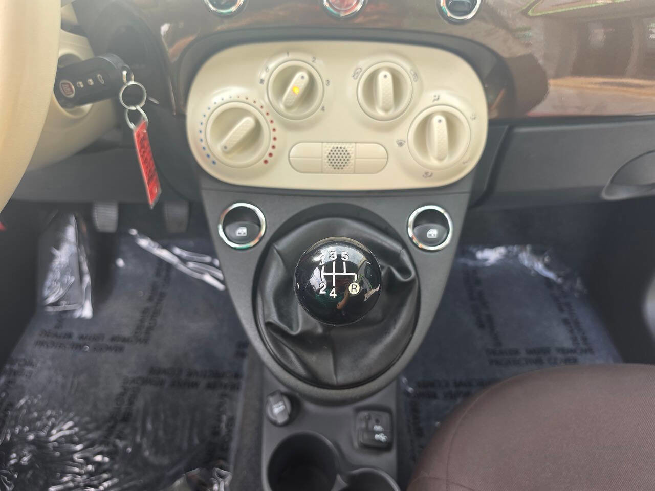 Used 2015 FIAT 500 Pop image 34