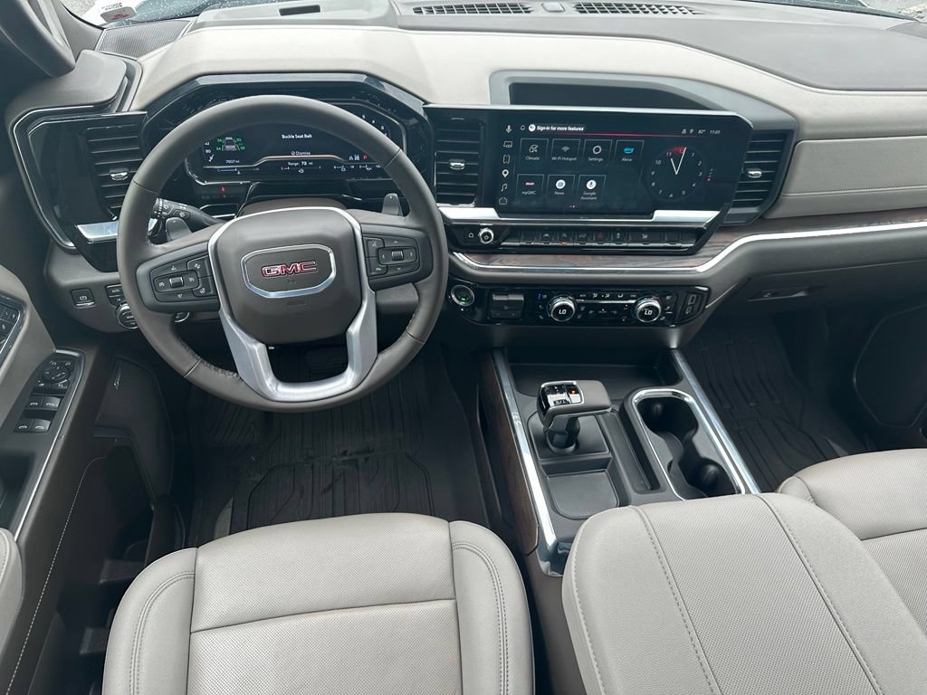 Used 2025 GMC Sierra 1500 SLT w/ SLT Premium Package AWD/4WD image 17
