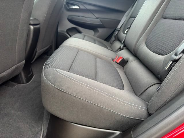 Used 2023 Chevrolet Bolt LT FWD image 7