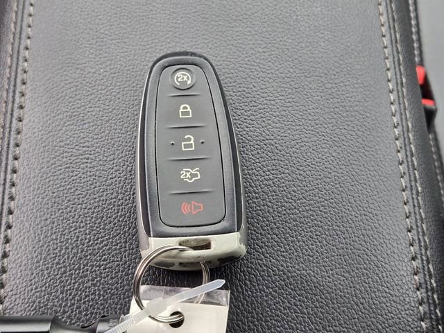 Used 2019 Ford Escape SE image 23