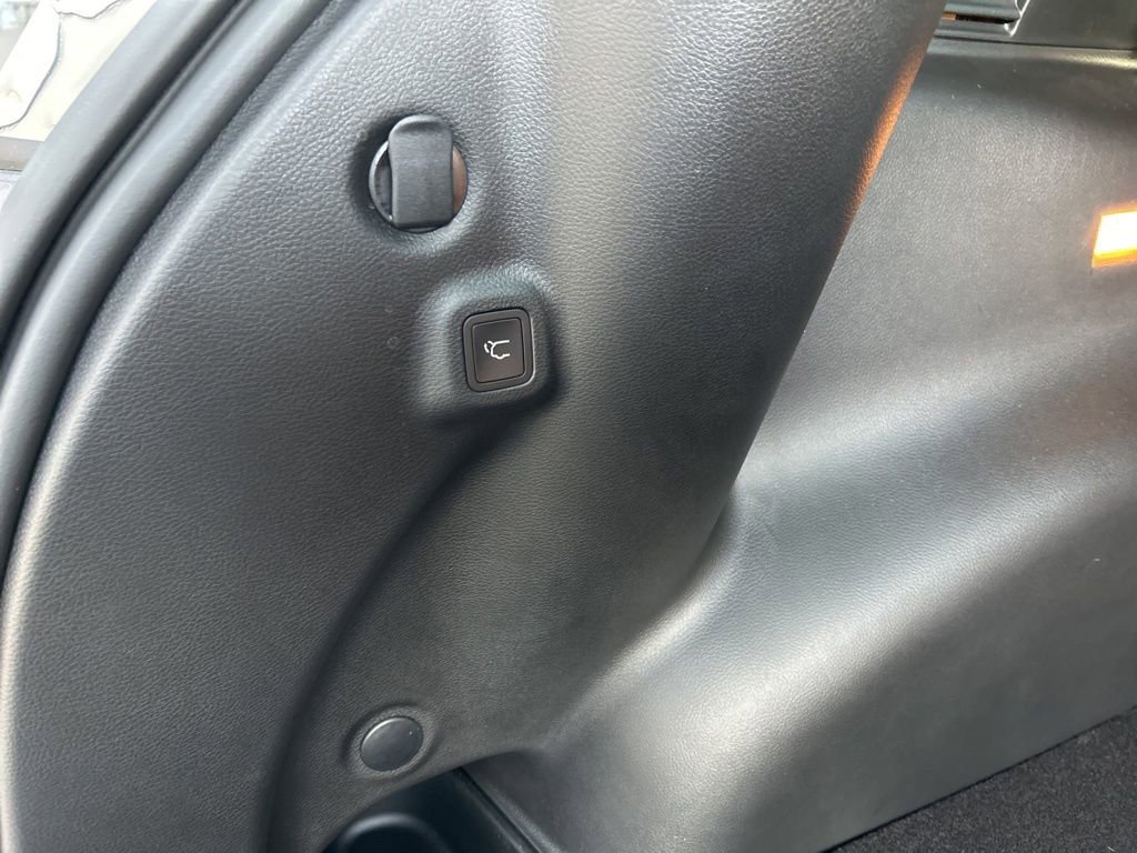 New 2026 Jeep Compass Limited w/ Sun, Sound & Navigation Group AWD/4WD image 41