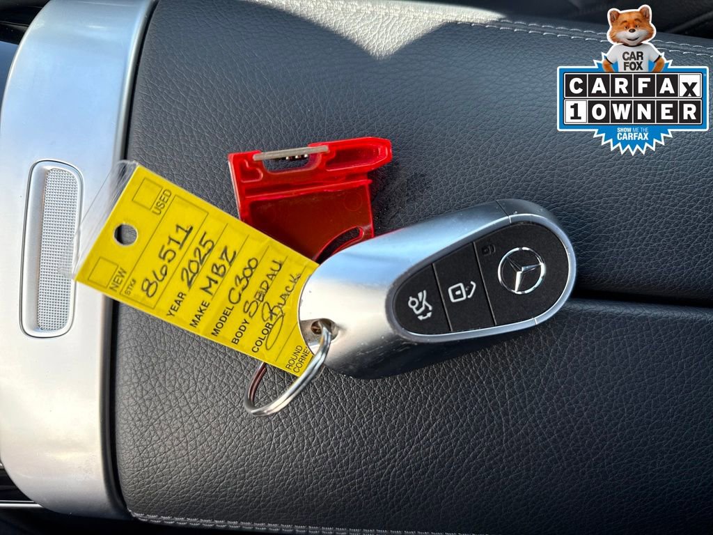 Used 2025 Mercedes-Benz C 300 4MATIC Sedan image 28