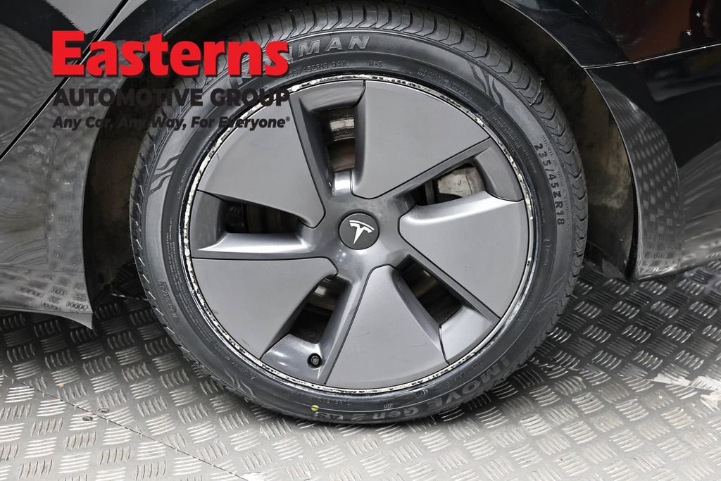 Used 2023 Tesla Model 3 Standard Range image 8