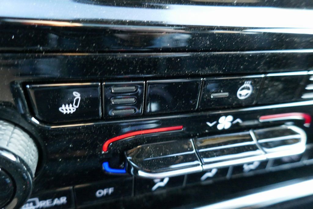 New 2025 Jeep Grand Cherokee L Altitude image 20