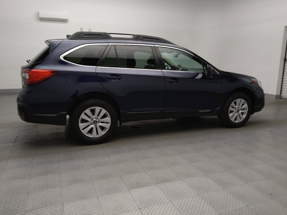 Used 2018 Subaru Outback 2.5i Premium AWD/4WD image 10