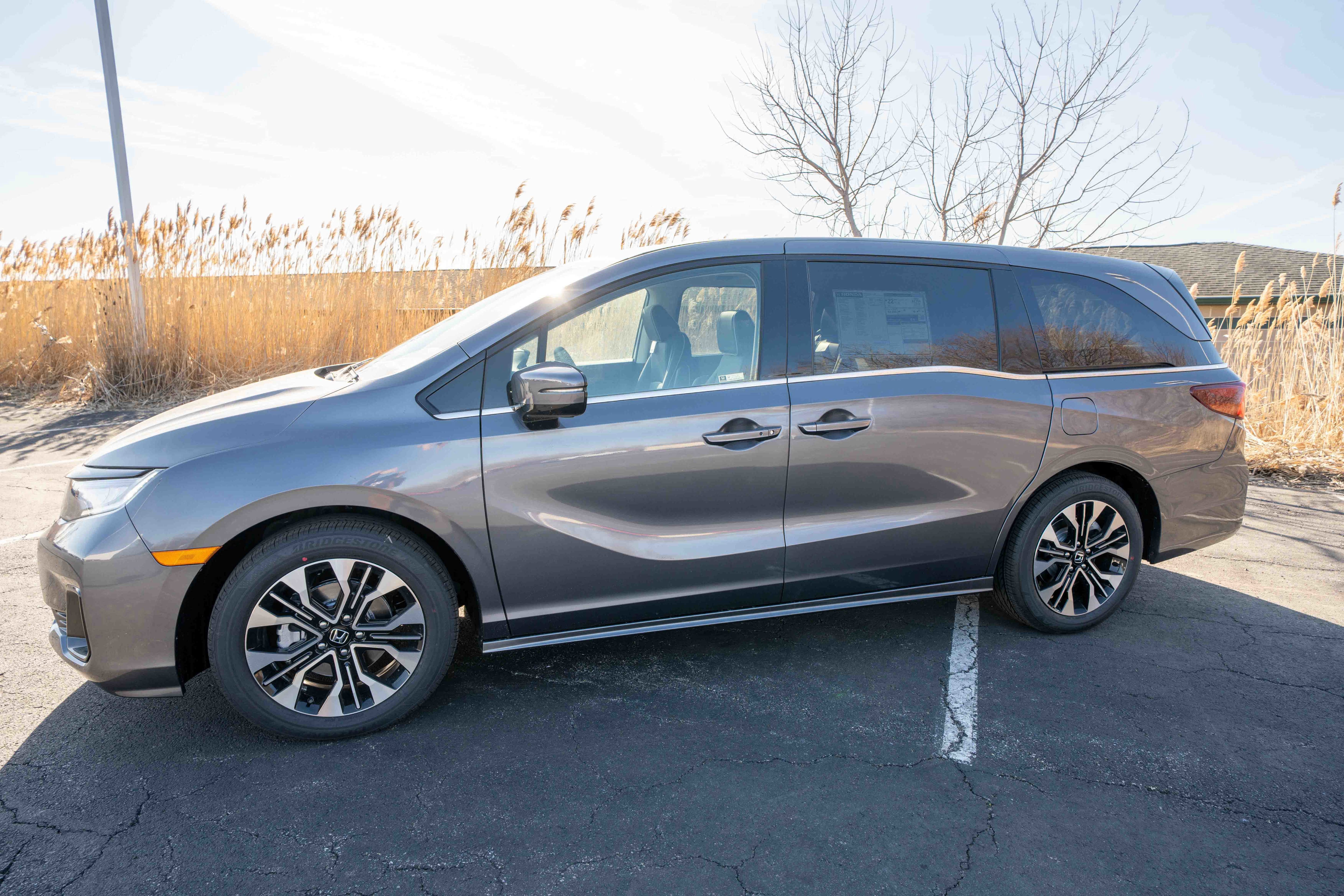 New 2026 Honda Odyssey Elite image 3
