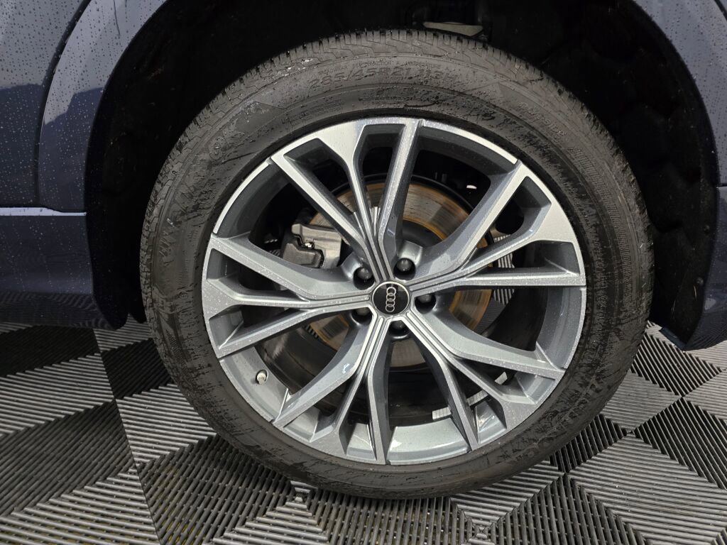 Certified 2025 Audi Q8 Premium Plus w/ Premium Plus Package image 21