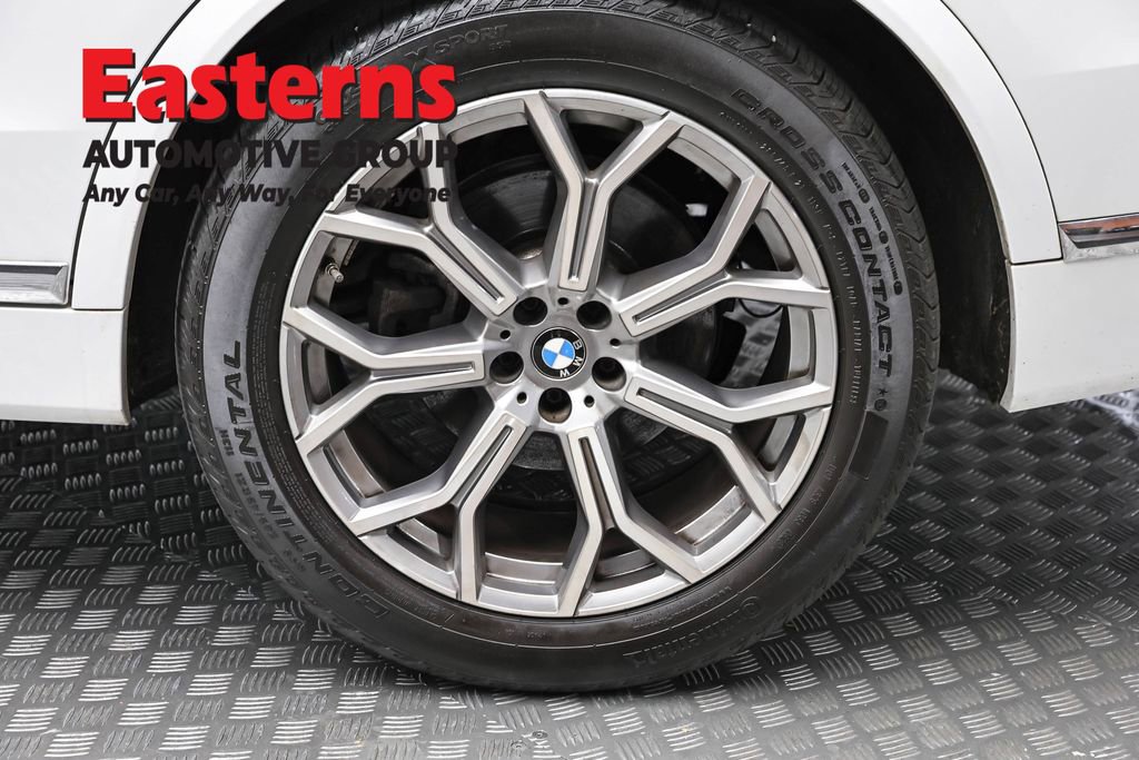 Used 2023 BMW X7 xDrive40i w/ Executive Package image 8