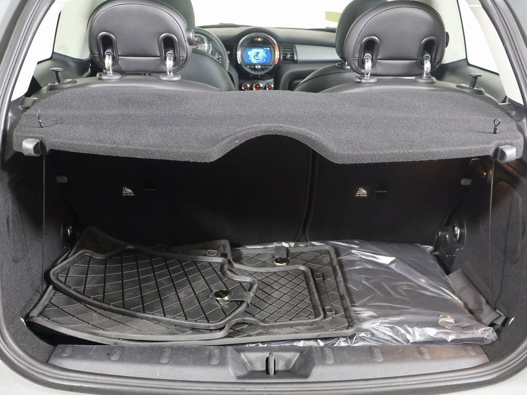 Used 2020 MINI Cooper 2-Door Hardtop w/ Storage Package image 15