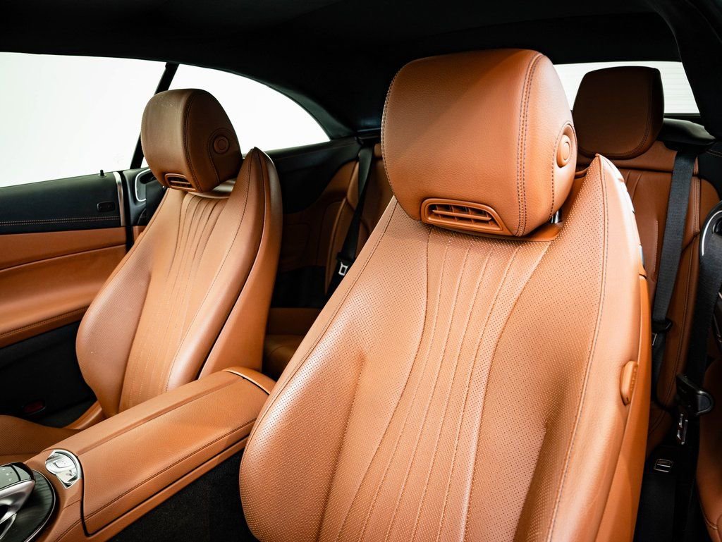 Used 2023 Mercedes-Benz E 450 4MATIC Cabriolet image 20