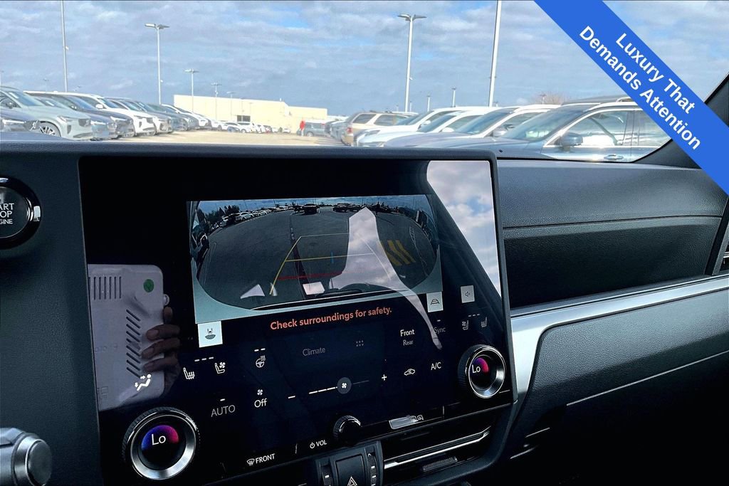 Used 2024 Lexus GX 550 image 30