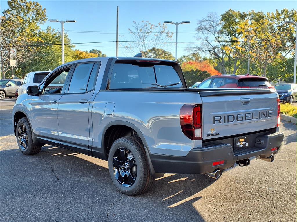 New 2026 Honda Ridgeline Black Edition image 9