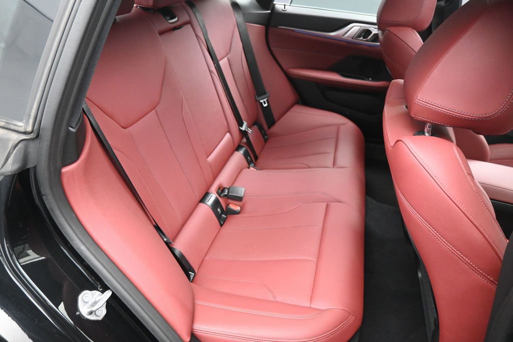 Used 2024 BMW i4 eDrive40 w/ Premium Package RWD image 32