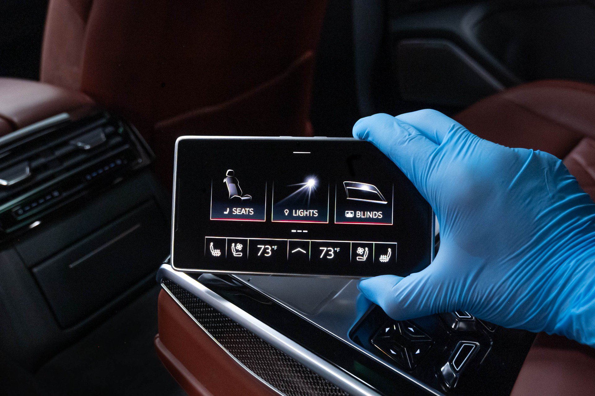 Used 2020 Audi S8 L AWD/4WD image 40
