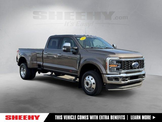 Certified 2023 Ford F450 Lariat w/ Lariat Ultimate Package AWD/4WD image 1
