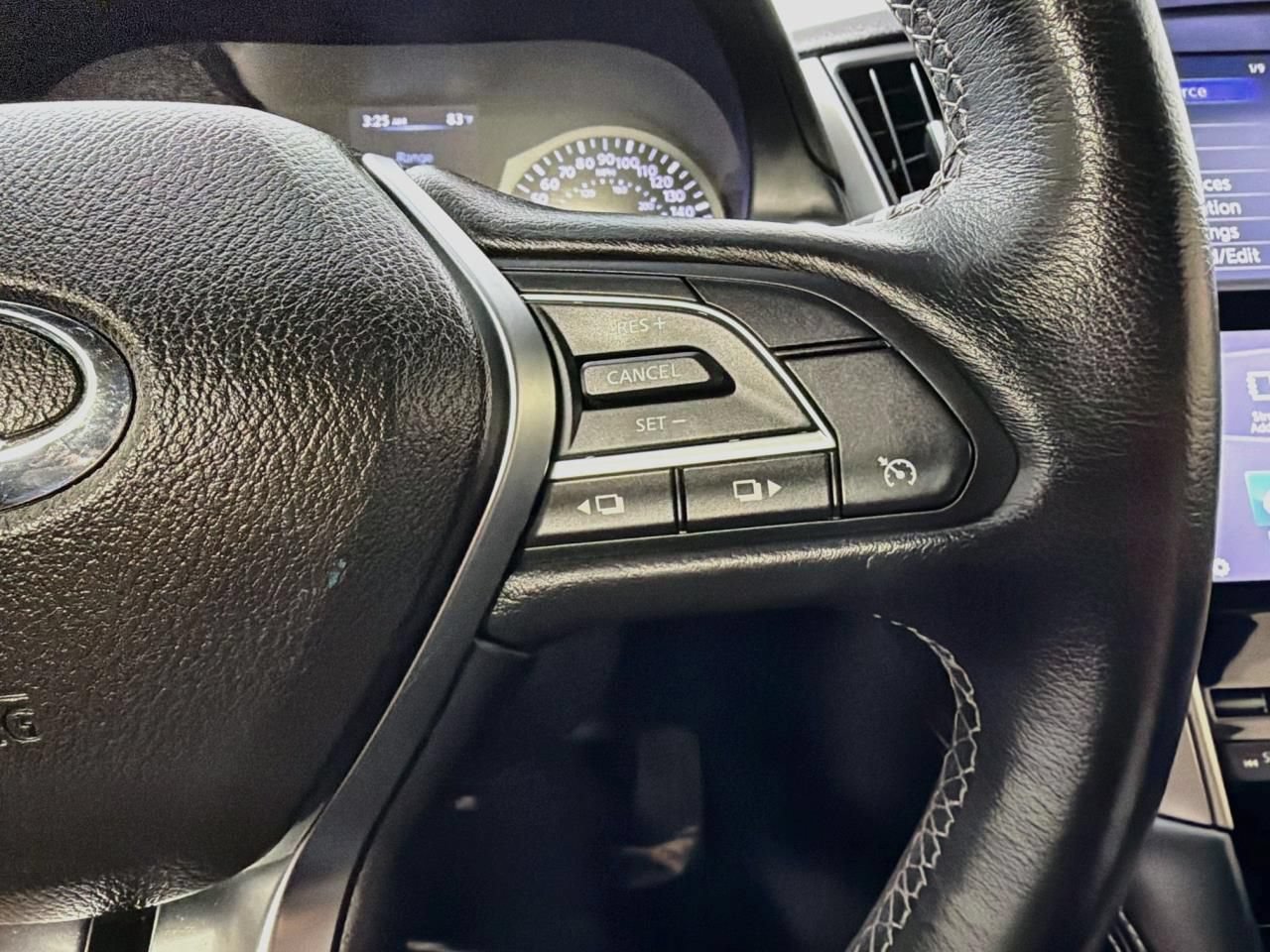 Used 2017 INFINITI Q60 3.0t AWD/4WD image 48
