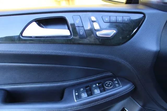 Used 2018 Mercedes-Benz GLE 43 AMG 4MATIC image 7