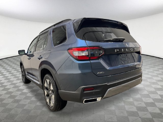 New 2026 Honda Pilot Touring image 4