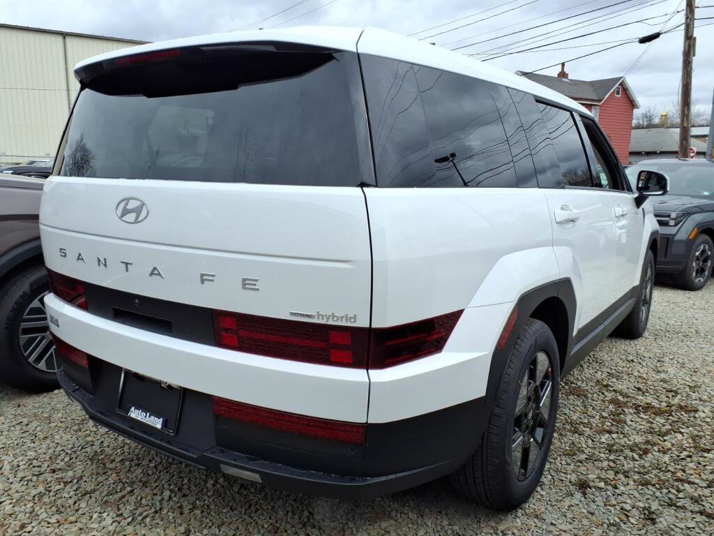 New 2026 Hyundai Santa Fe SE image 3