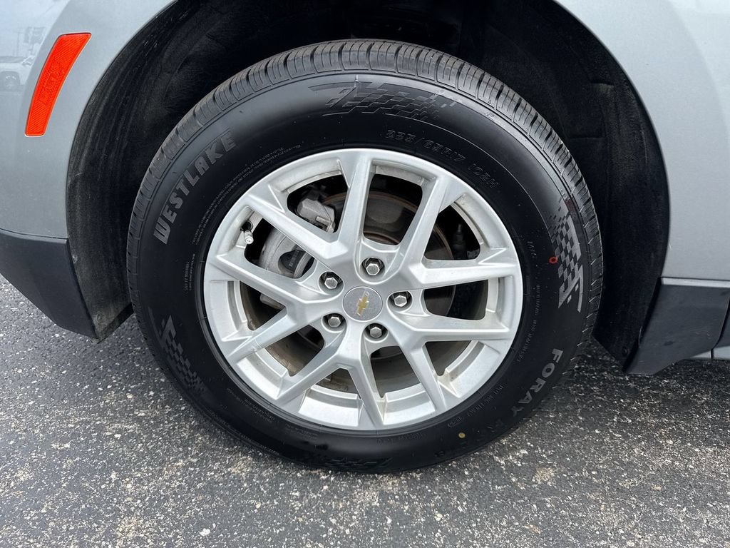 Used 2024 Chevrolet Equinox LT AWD/4WD image 10