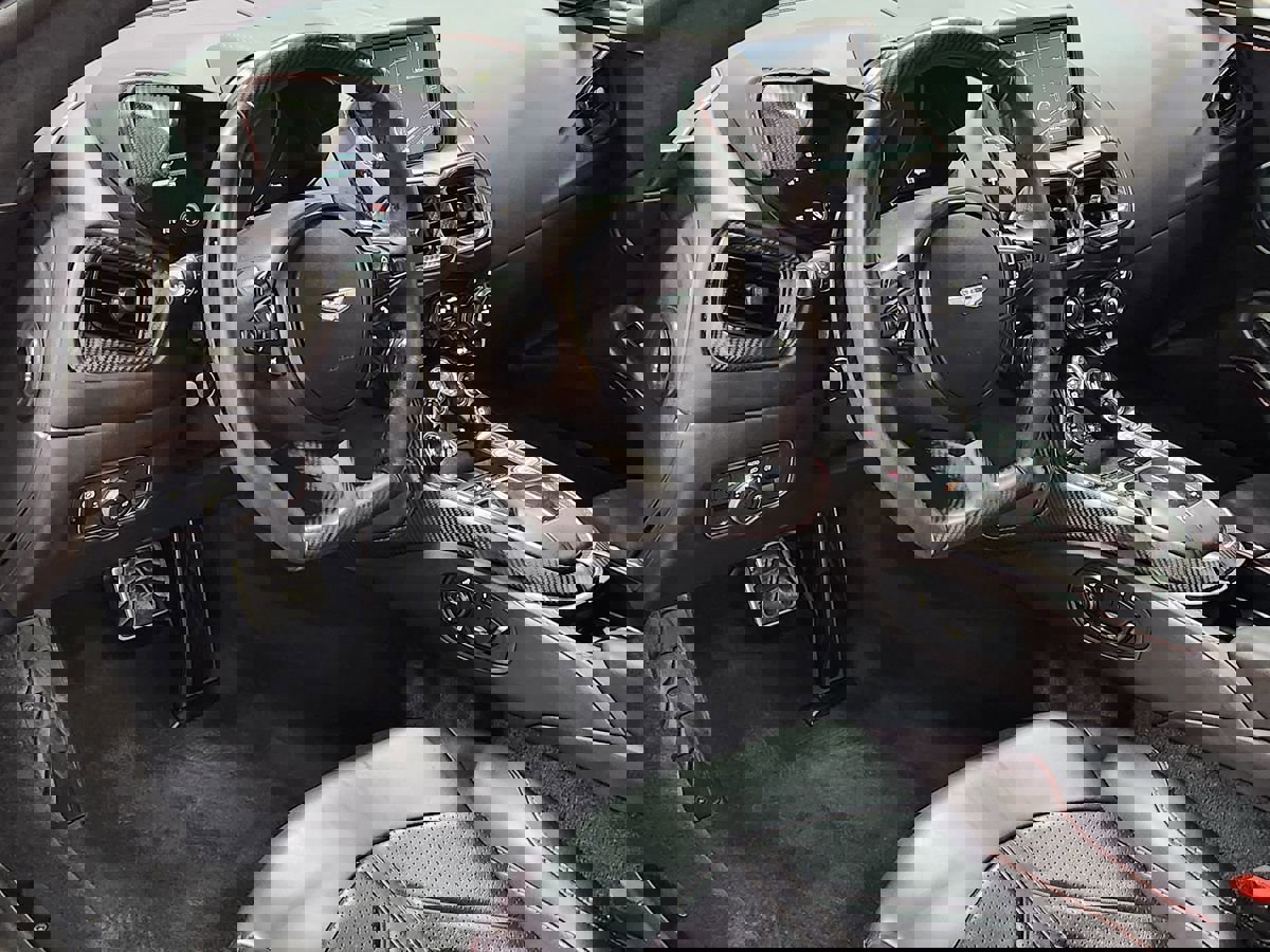 Used 2023 Aston Martin V12 Vantage image 61