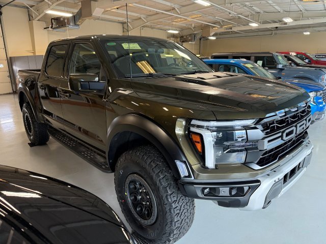 New 2025 Ford F150 Raptor AWD/4WD image 1