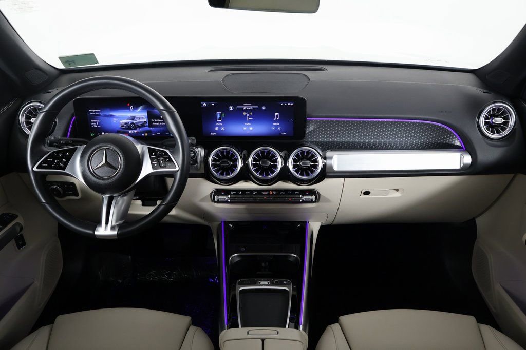 Certified 2025 Mercedes-Benz GLB 250 4MATIC image 8