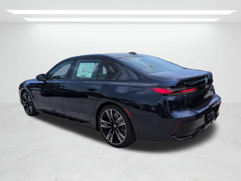 New 2026 BMW 750e xDrive AWD/4WD image 6