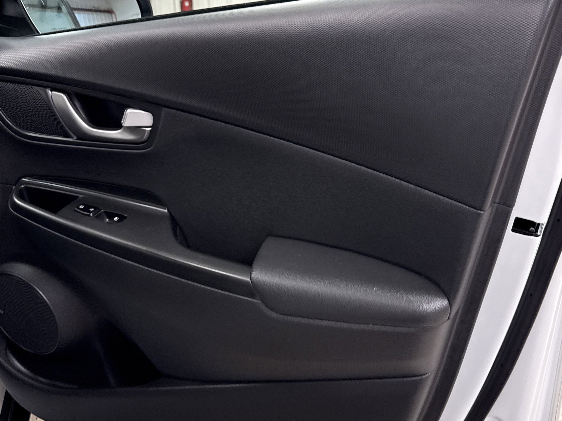 Used 2020 Hyundai Kona Ultimate image 21