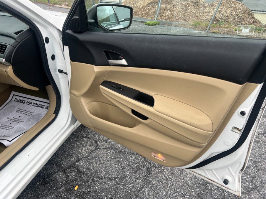 Used 2011 Honda Accord SE image 15