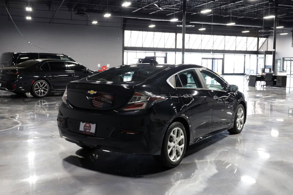 Used 2017 Chevrolet Volt Premier w/ Driver Confidence II Package image 7