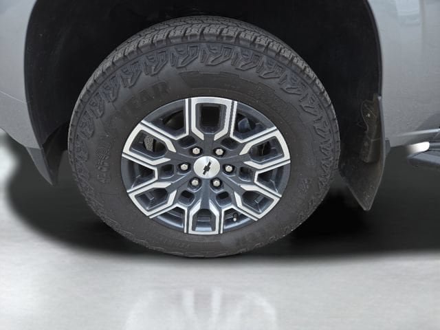 Used 2024 Chevrolet Colorado Z71 w/ Z71 Convenience Package 2 AWD/4WD image 39