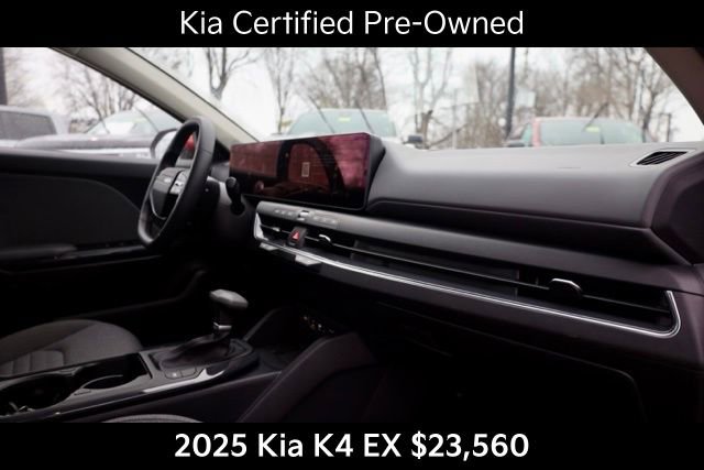 Certified 2025 Kia K4 GT-Line Turbo FWD image 37