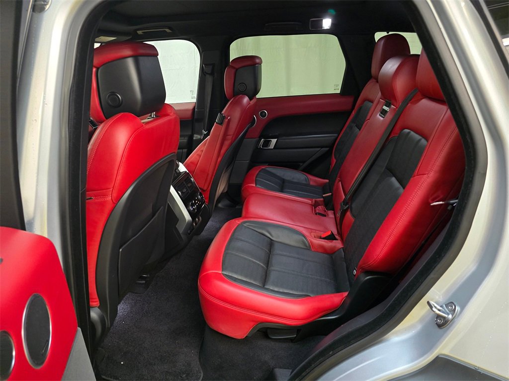 Used 2019 Land Rover Range Rover Sport HSE Dynamic image 16
