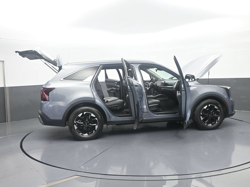 Used 2025 Kia Sorento S w/ Panoramic Sunroof Package FWD image 77