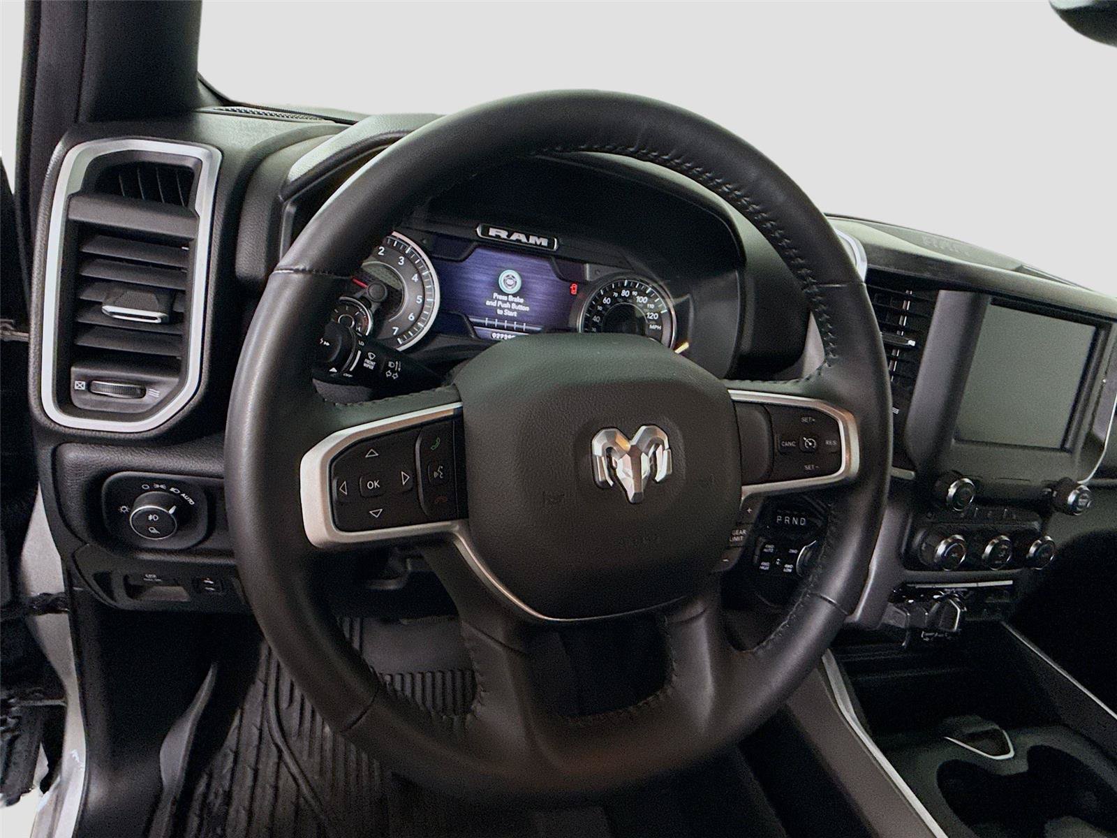 Used 2022 RAM 1500 Big Horn AWD/4WD image 5