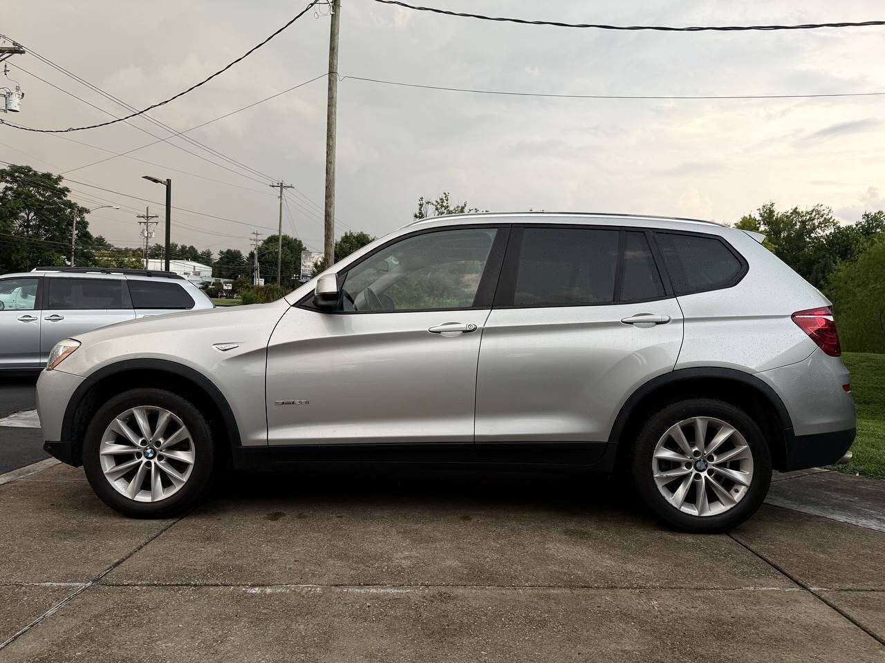 Used 2017 BMW X3 sDrive28i RWD image 6