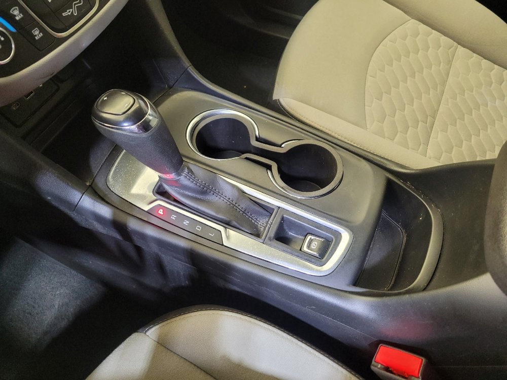 Used 2019 Chevrolet Equinox LS image 26