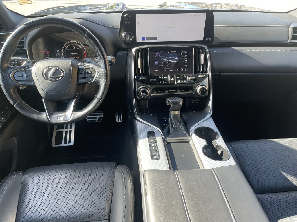 Used 2024 Lexus LX 600 F Sport AWD/4WD image 15