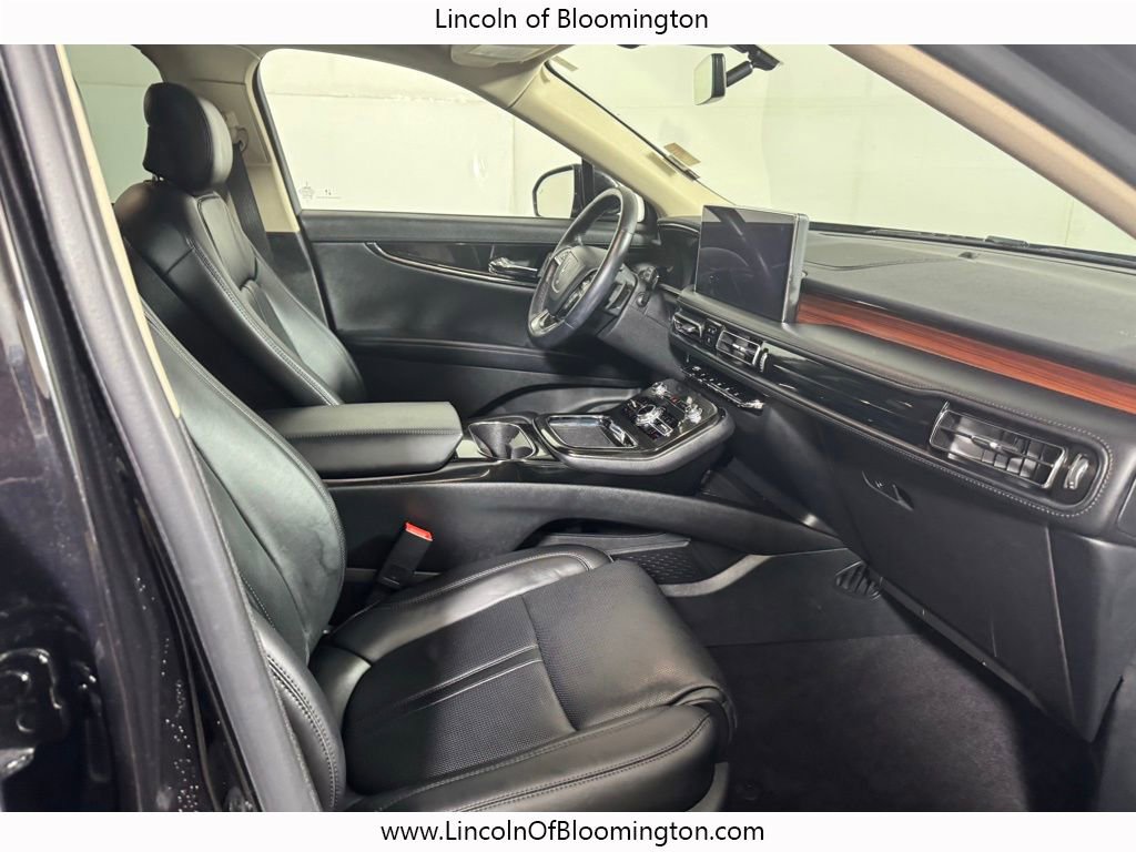 Certified 2023 Lincoln Nautilus Reserve w/ Equipment Group 201A image 20