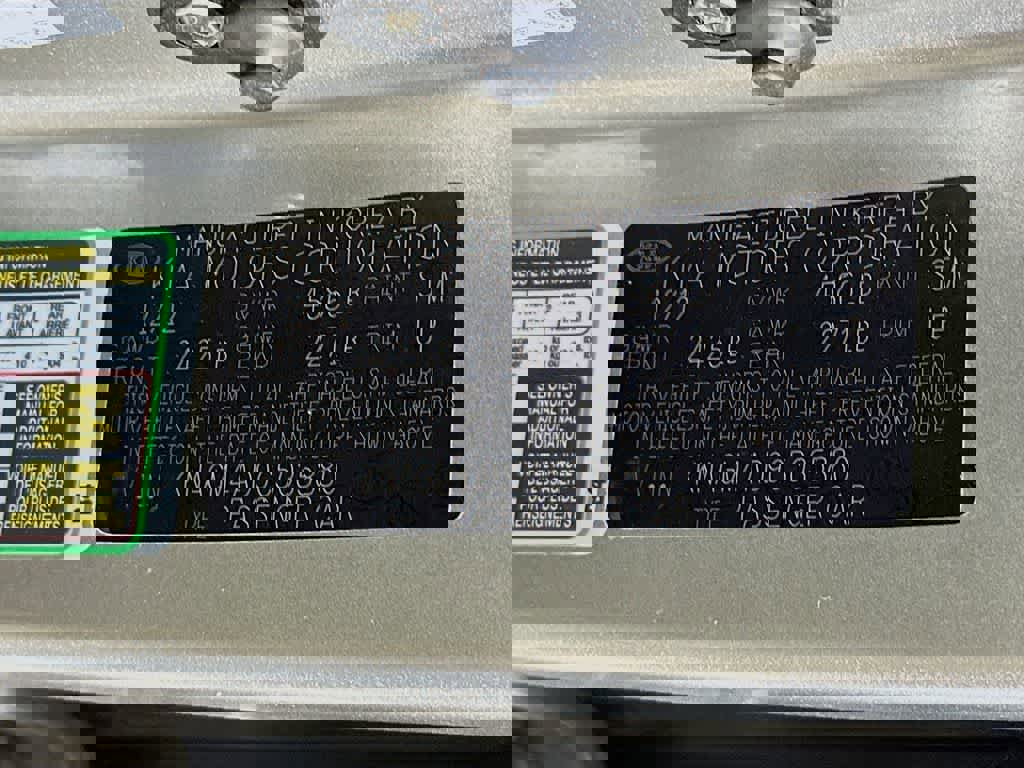 Used 2012 Kia Optima Hybrid image 23