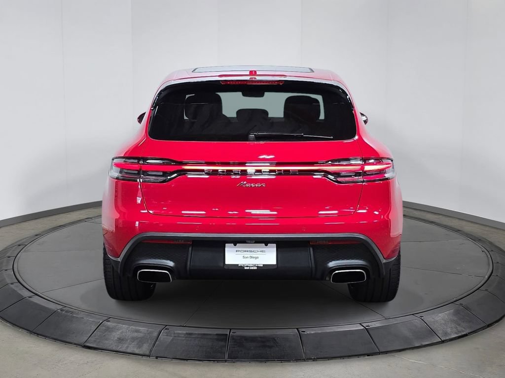 Certified 2026 Porsche Macan AWD/4WD image 6