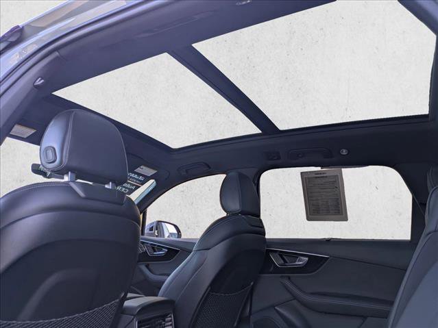 Used 2025 Audi Q7 3.0T Prestige w/ Prestige Package image 21