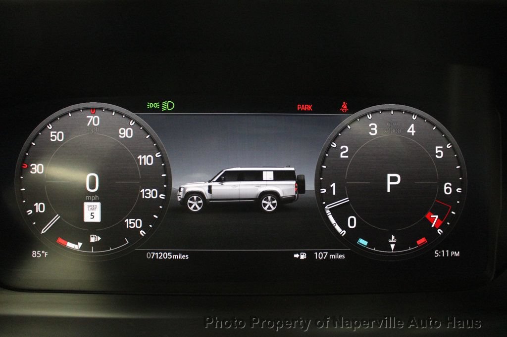 Used 2023 Land Rover Defender 130 SE AWD/4WD image 17