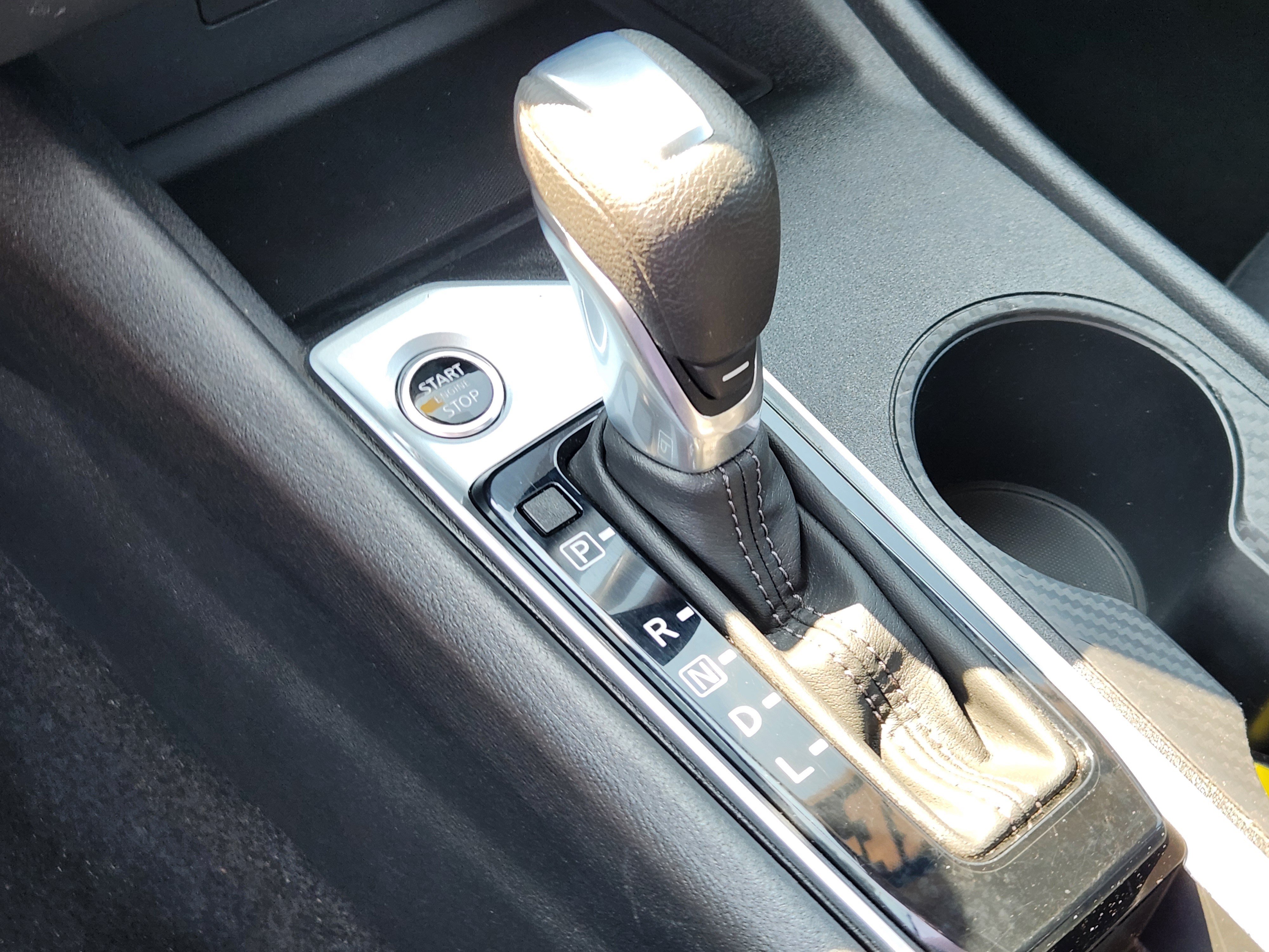 Certified 2025 Nissan Altima 2.5 S FWD image 12