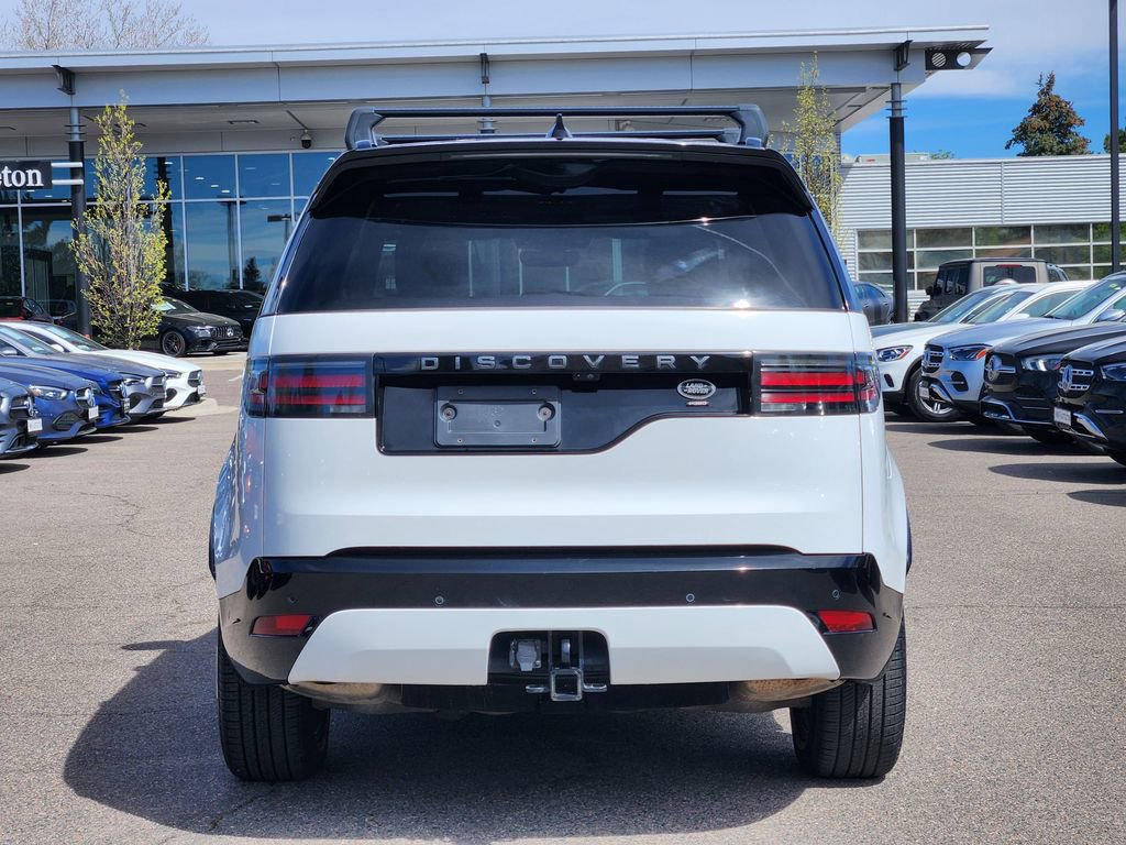 Used 2022 Land Rover Discovery S R-Dynamic image 6