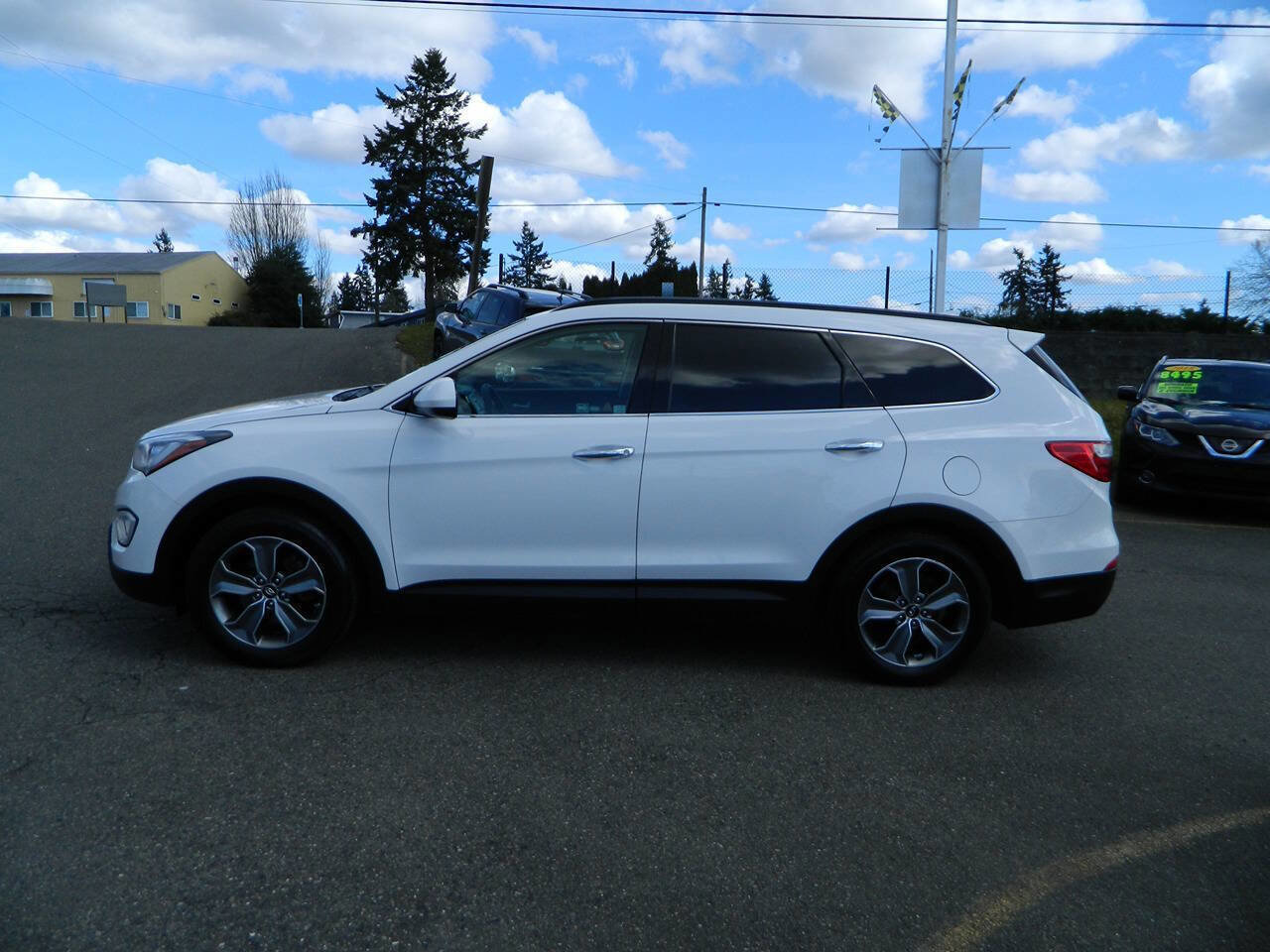 Used 2016 Hyundai Santa Fe SE image 5