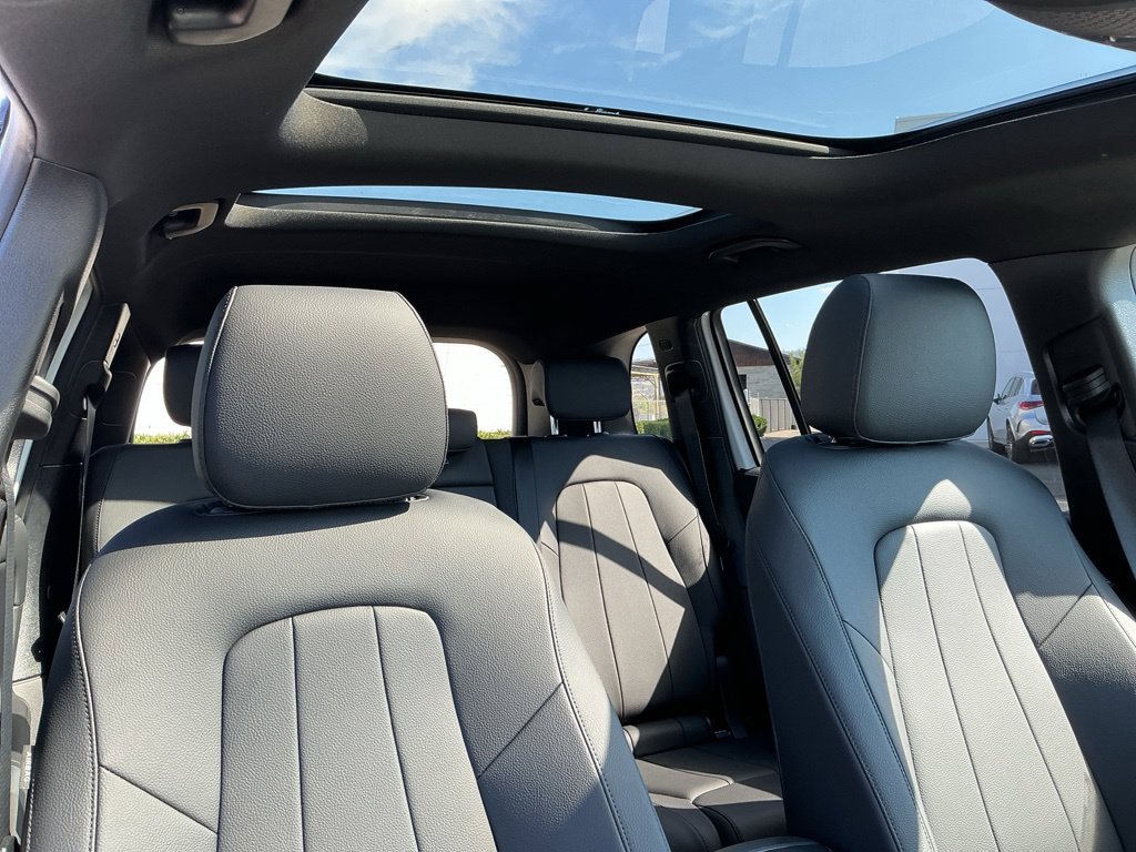 New 2026 Mercedes-Benz GLB 250 4MATIC image 18