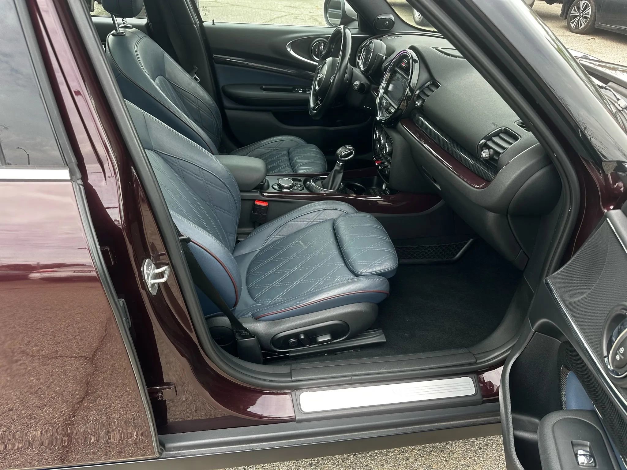 Used 2017 MINI Cooper Clubman image 18